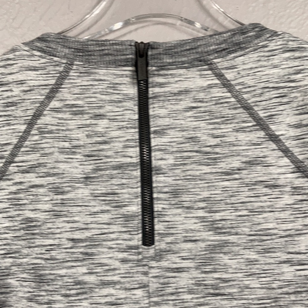 Athleta Marled Heather Grey Short Sleeve Pullover Active Wear Dress Size… - Picture 12 of 13